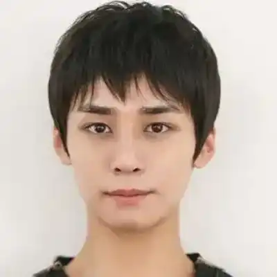 贾雅蔚